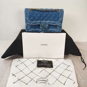 Chanel Women Pre-Loved Bag Brand New Condition